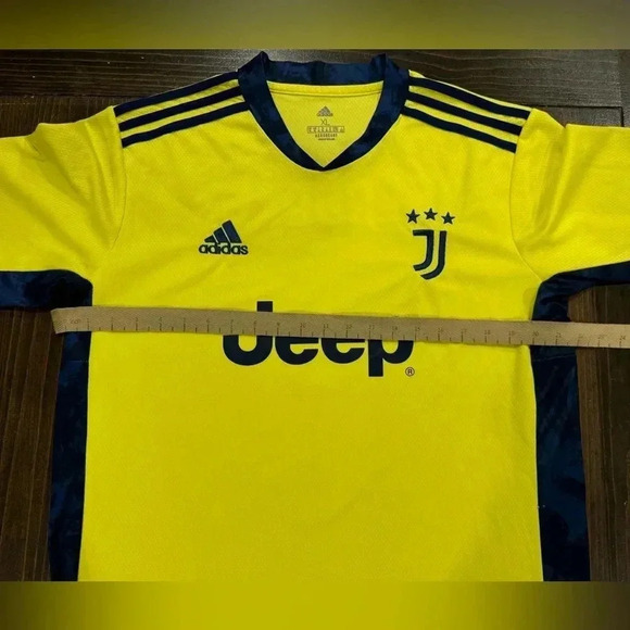 Juventus Soccer Football Jersey - Picture 6 of 7